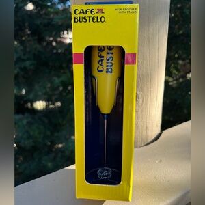 Cafe Bustelo Milk Frother with Stand